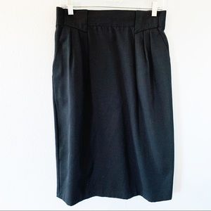 Vintage 80’s Black Pencil Skirt with Pockets M/L